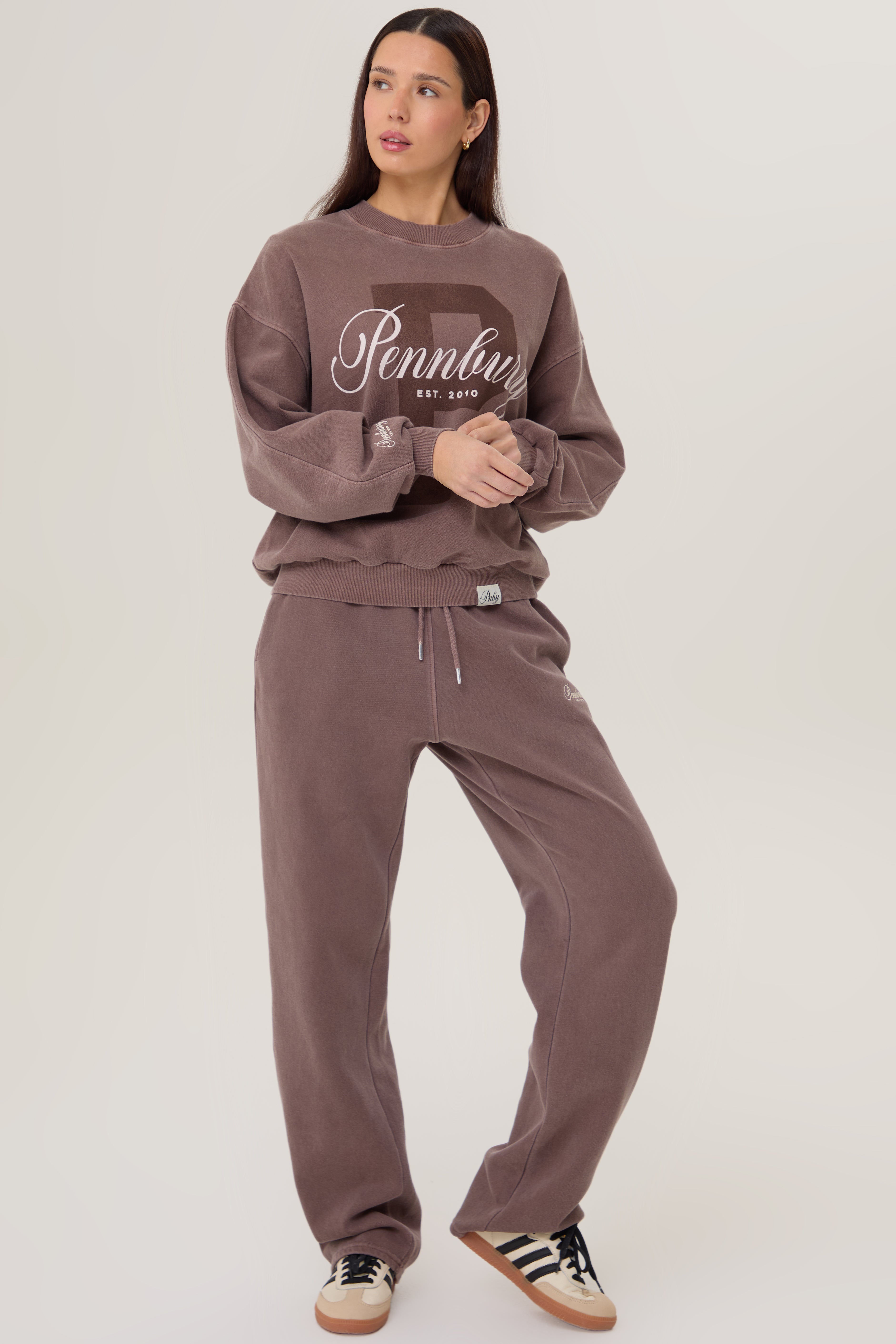 Pennbury Relaxed Fit Prestige Sweat - Mocha